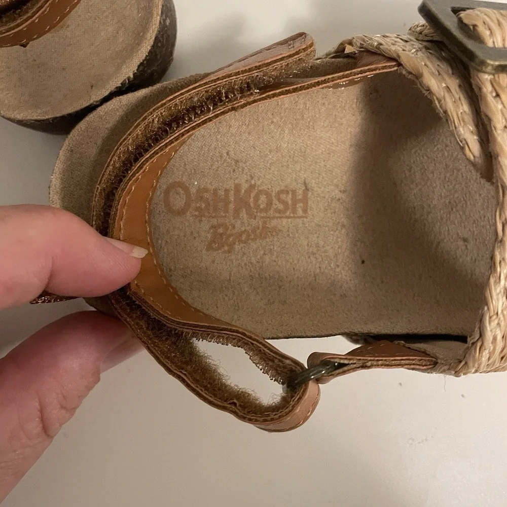 Oshkosh Baby Girl Sandals‎ 8M Buckle Summer Sundress Vacation Beach